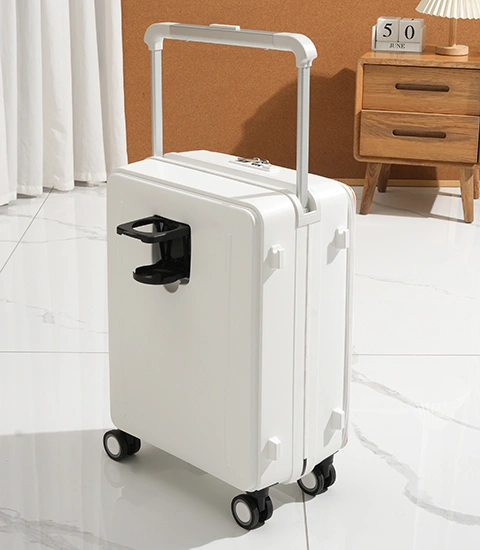 حقيبة يد بسحاب ومقبض كبير 