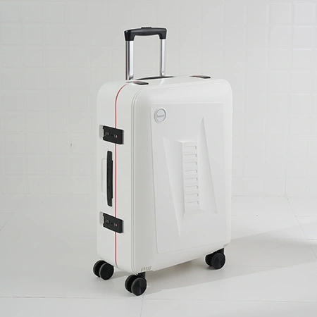 حقائب سفر للأمتعة المسجلة