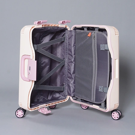 حقائب سفر للأمتعة المسجلة