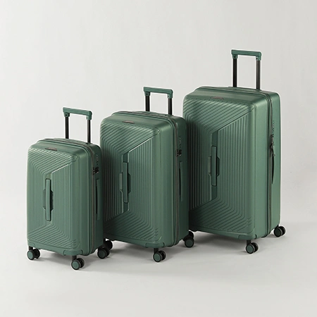 حقائب سفر للأمتعة المسجلة