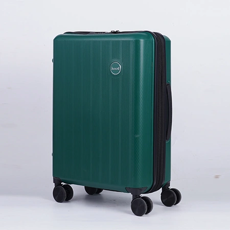 حقائب سفر محمولة باليد